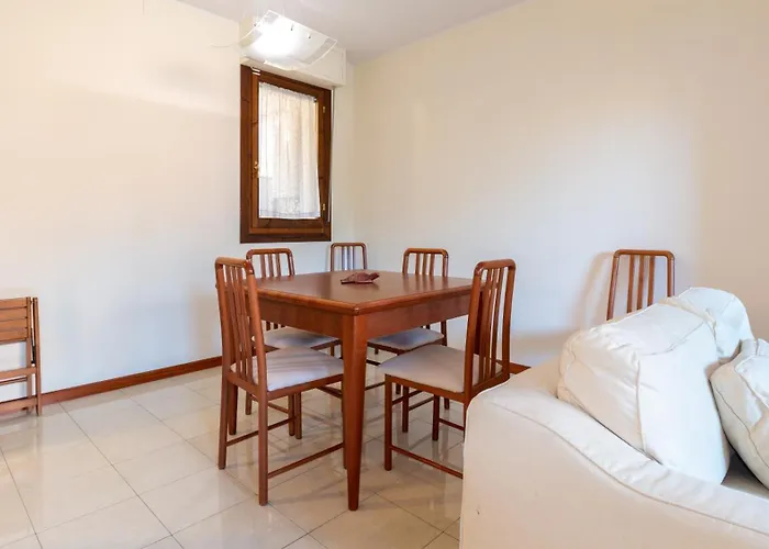 Apartman Villino Octagon